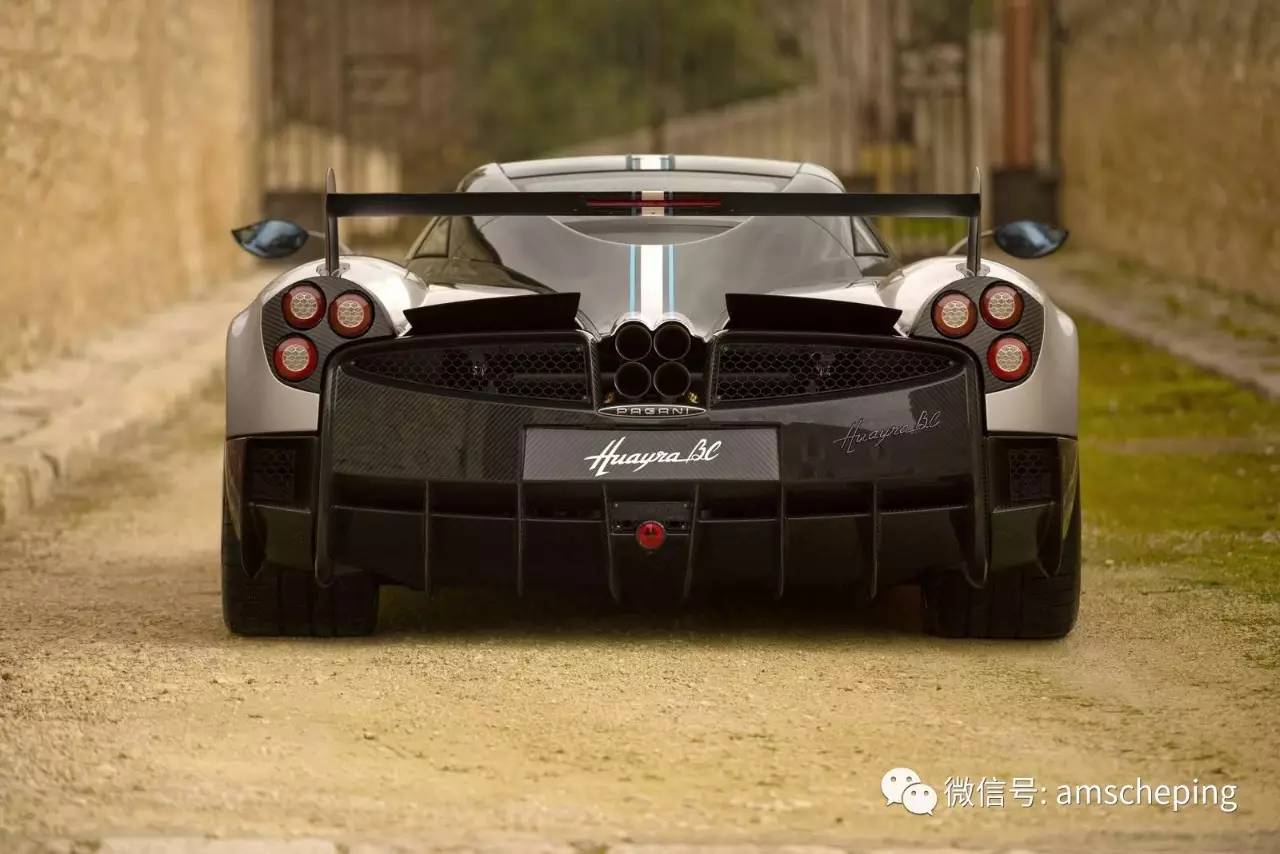 带你近距离看帕加尼Huayra BC！