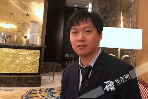 誉存科技创始人兼ceo刘德彬博士接受记者采访. 特派首席记者 黄军 摄