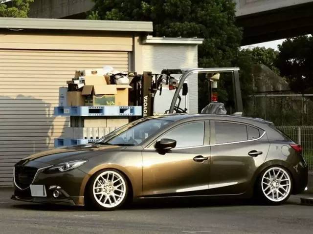 为什么要改装？看这辆乞丐版昂克赛拉的进化史你就懂了！