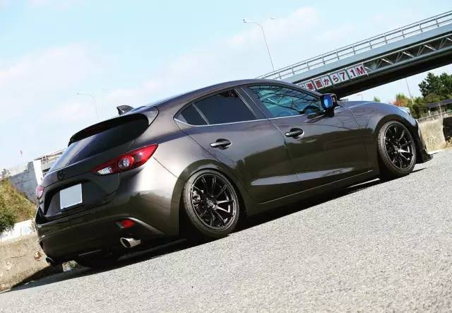 为什么要改装？看这辆乞丐版昂克赛拉的进化史你就懂了！