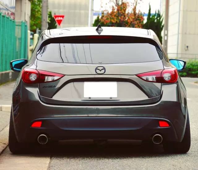 为什么要改装？看这辆乞丐版昂克赛拉的进化史你就懂了！