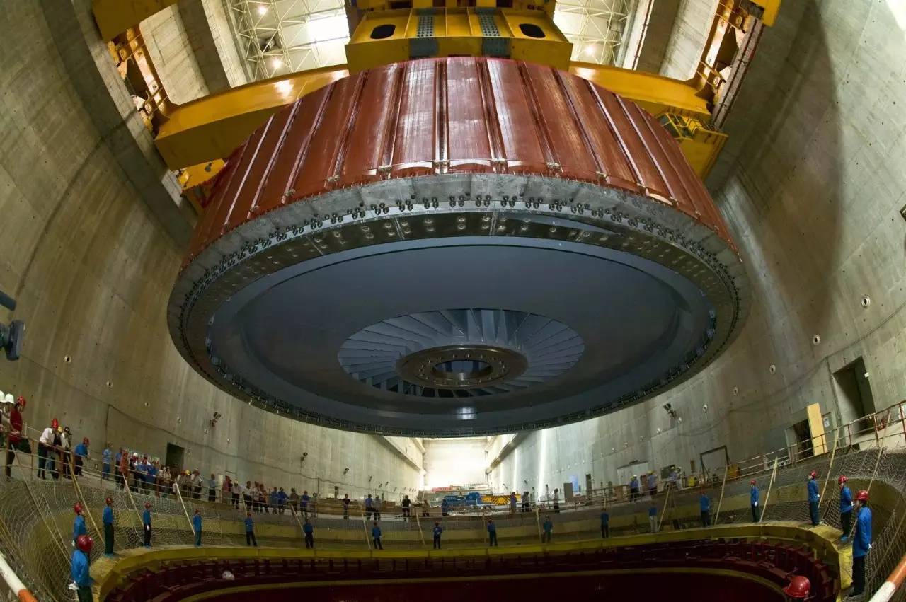 5年!伴随2012年7月三峡电站机组全部投产,三峡电站已经持续为