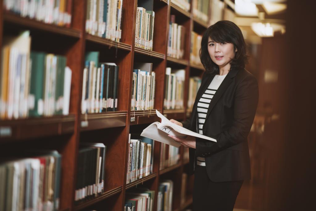 上海交大范金燕教授获"中国青年女科学家奖"[图]