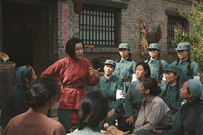 《地道女英雄》今晚开播