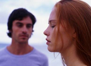 自媒体 > 正文  怀孕的前三个月和后三个月,胎儿还不稳定,此时同房很