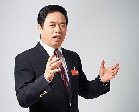 波司登高德康:培养"工匠型"一线工人