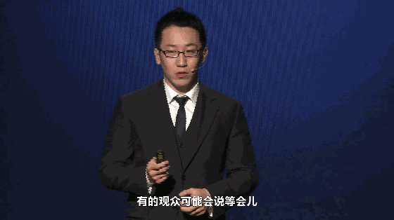 ▲袁硕参加自媒体讲讲座。