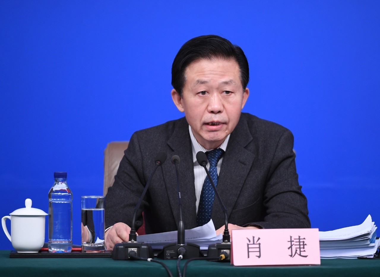 财政部长肖捷7日在记者会上称,目前个人所得税的改革方案正在研究设计