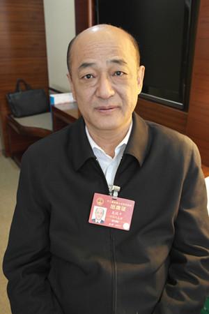 三代表谈供暖转型推广清洁能源实现绿色供暖