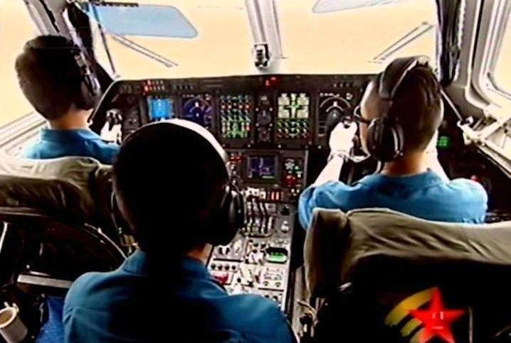 空警500预警机玻璃化驾驶舱曝光