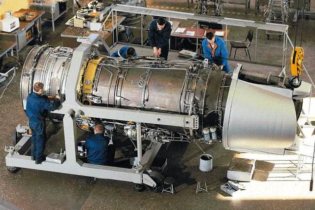 并且,在大修周期上,f117-pw-100发动机达到了14000-15000小时,而d-30