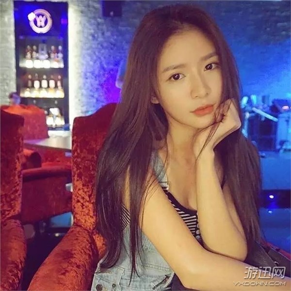 这个妹子一笑倾人城 被称为"马来西亚最美网红"(图)