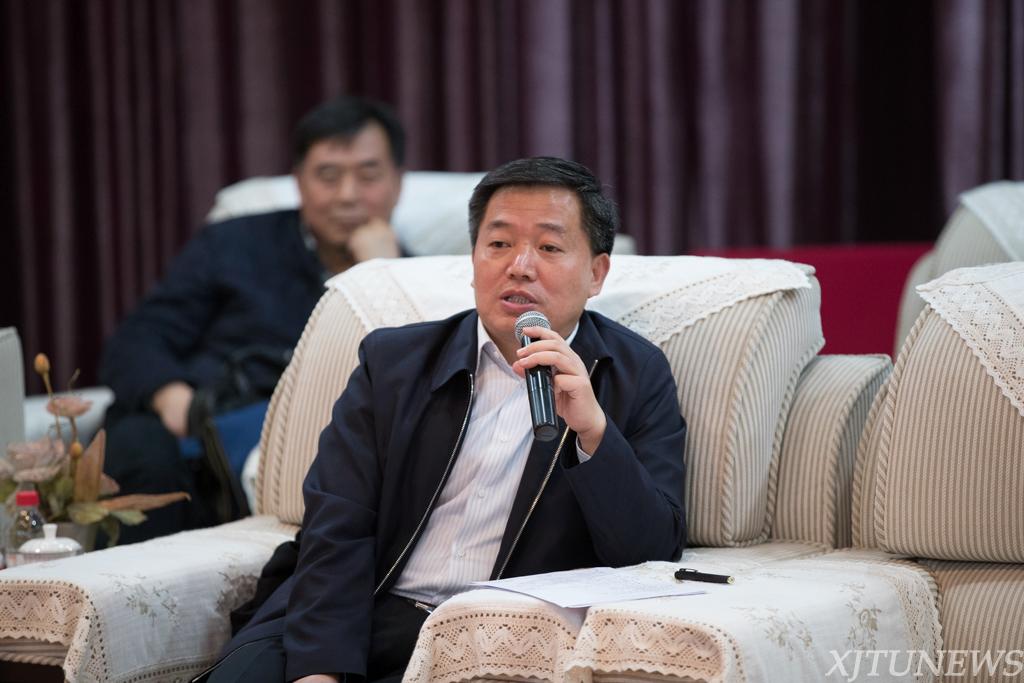 陕西省发改委主任方玮峰表示,加强市校合作有利于实现优势互补共赢,市