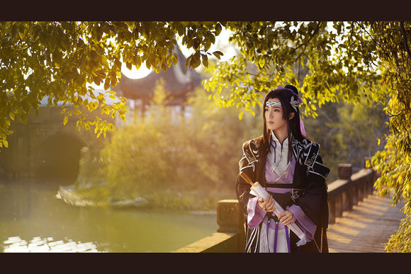 剑网三cos美图欣赏 雪河花哥