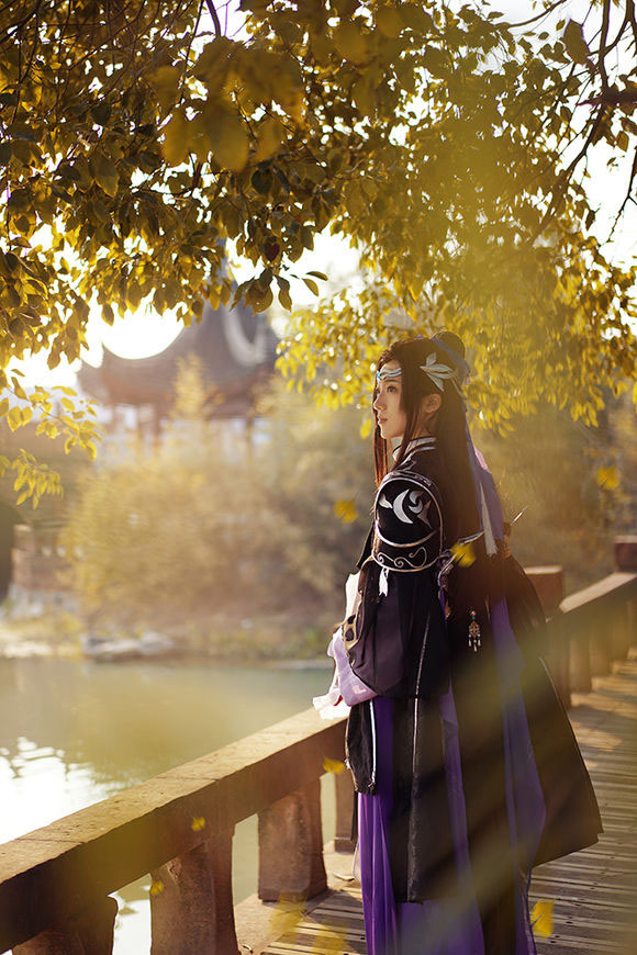 剑网三cos美图欣赏 雪河花哥