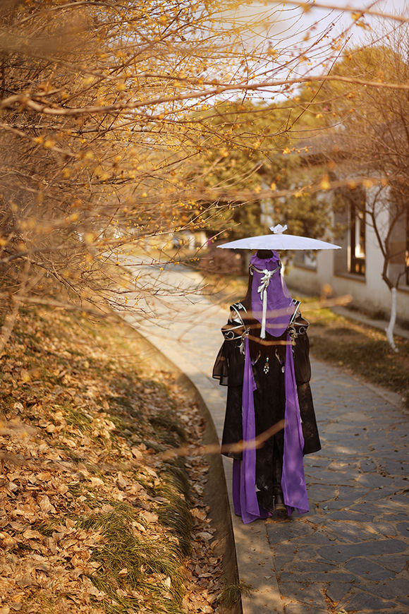 剑网三cos美图欣赏 雪河花哥