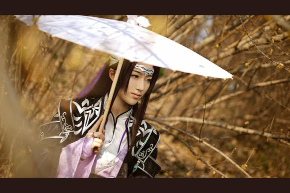 剑网三cos美图欣赏 雪河花哥