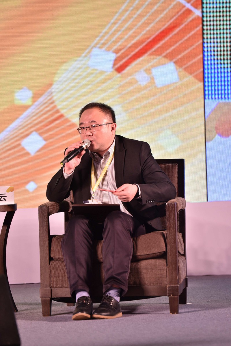 公司营销中心总经理 李众江西省赣州挤民大药房连锁有限公司总经理