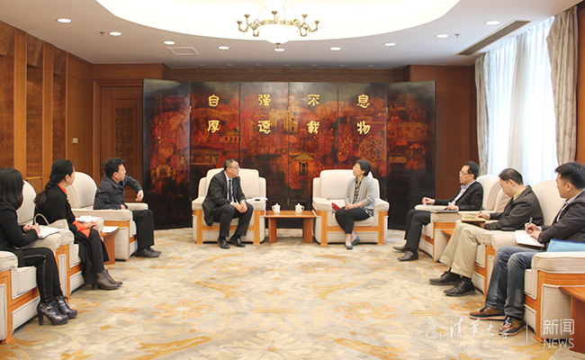 杨斌和张建青会谈交流.