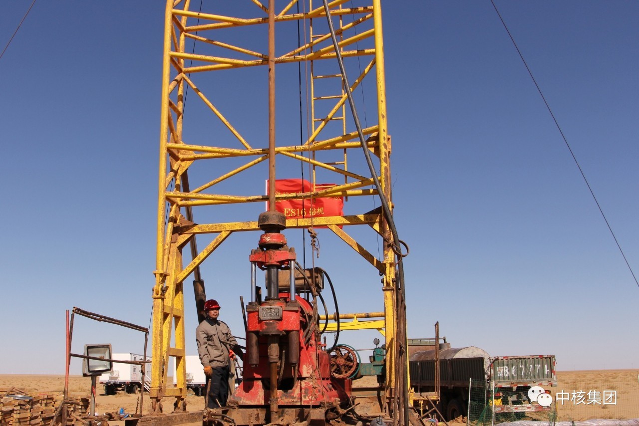 小维带你走基层⑤——开钻  战胜沙漠中的一切困难