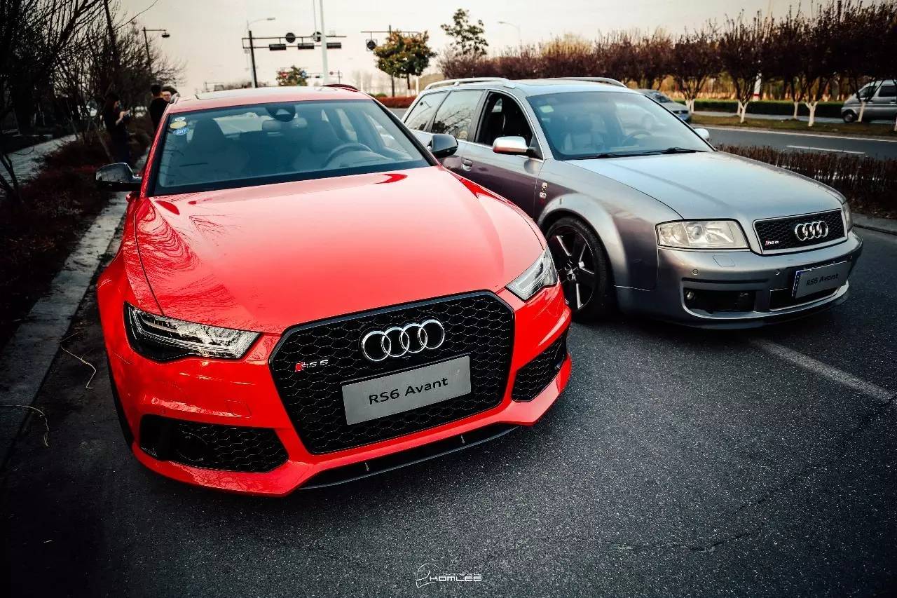 什么年代了，还玩V8T？丨小聚