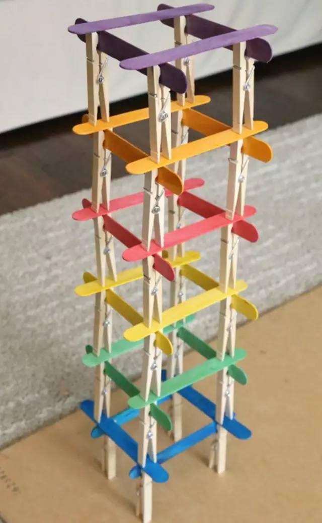 晾衣服的小木夹,能和宝宝玩上一周末