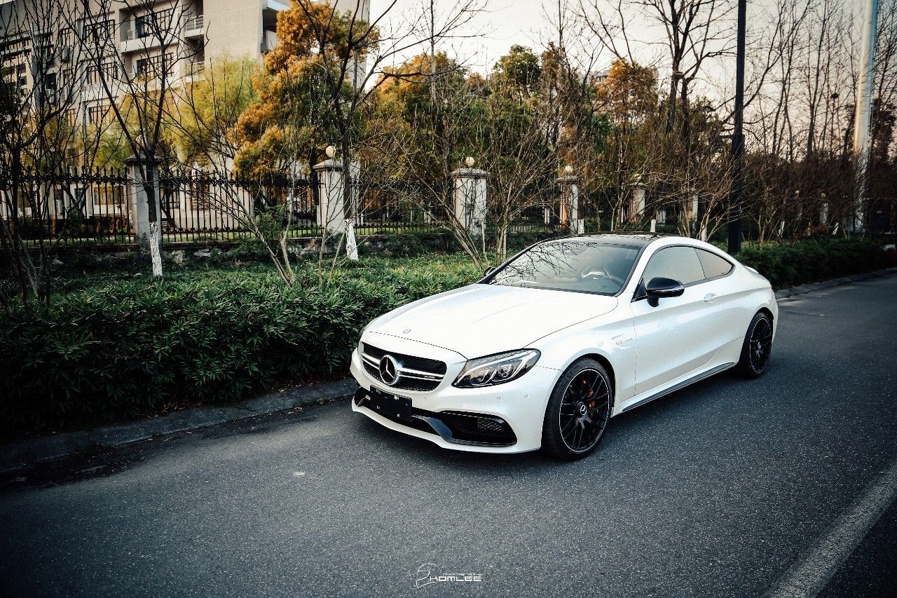 什么年代了，还玩V8T？丨小聚