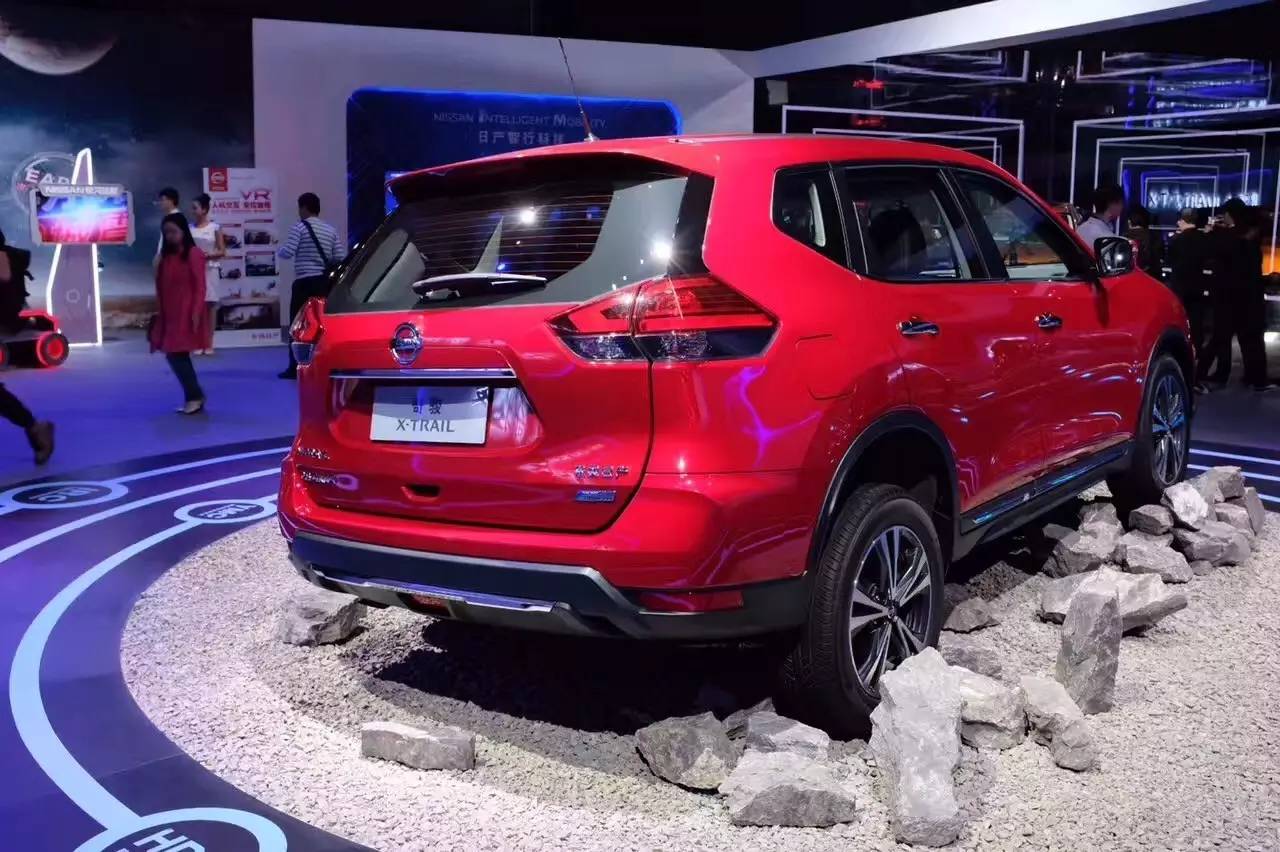 新车丨全新奇骏上市，7座车型成看点，售18.88万—26.88万元