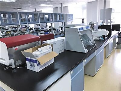 一家基因检测公司的实验室内。新京报记者 曹忆蕾 摄