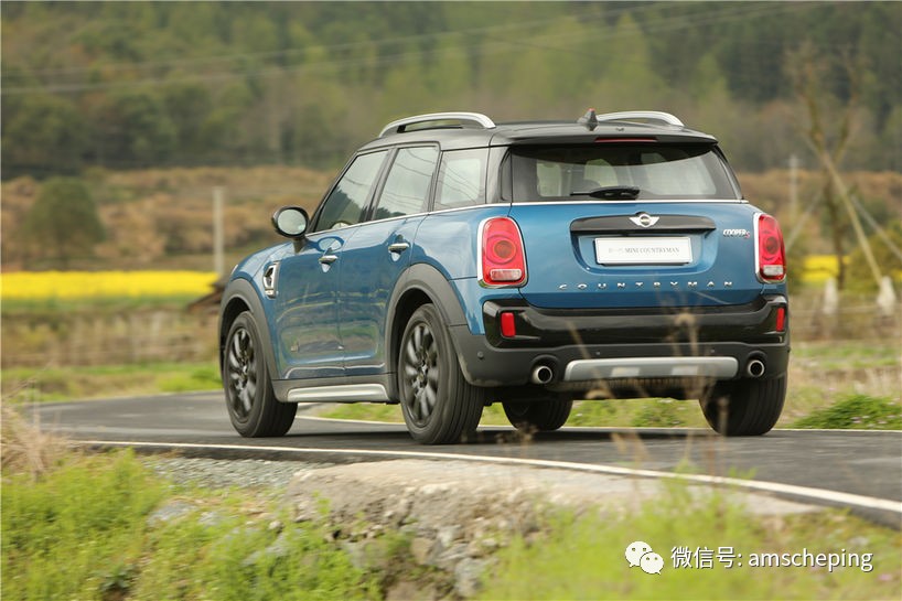 套着MINI外壳的“宝马X1”，值得买吗？
