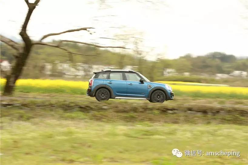 套着MINI外壳的“宝马X1”，值得买吗？