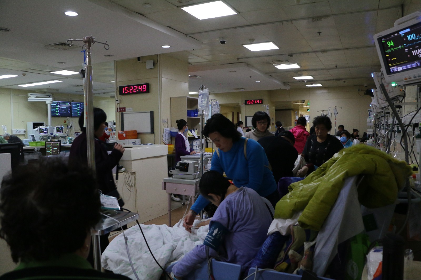 急诊分级分区患者再也不用自己花钱请护工了