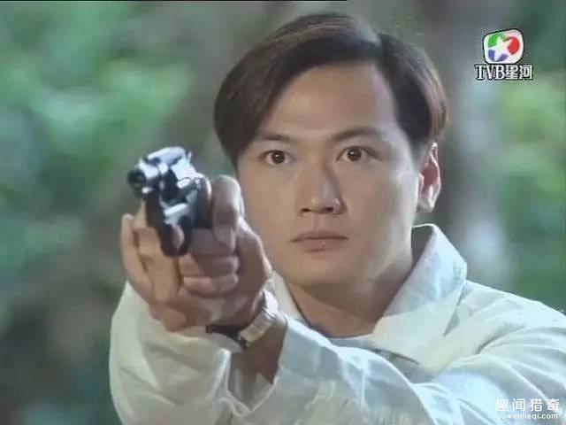 香港警匪片一直是香港影视作品的重要题材,90年代的《刑事侦缉档案》
