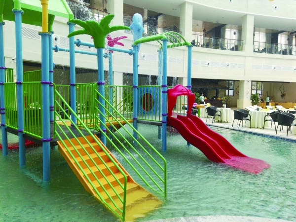 春风十里醉心贵阳温泉撩人