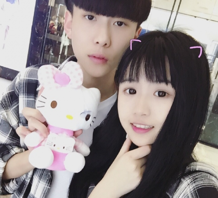 被拘留过的王乐乐当众暴打怀孕7个月的女友 95后的爱情真是看不懂