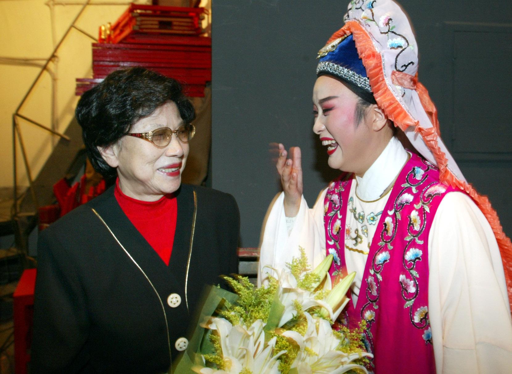 华东医院徐玉兰的最后一刻附视频