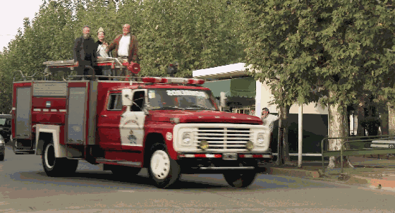 560_302gif 动态图 动图