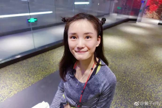 再来一张馨子和a5的合照~从2003年《星梦缘》播出至今,已经过去了14年