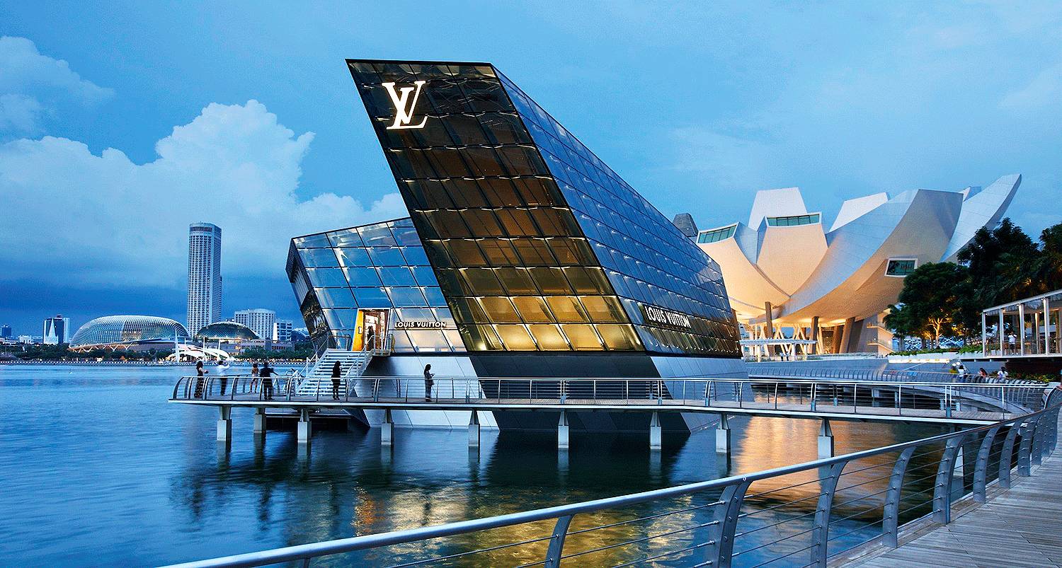 杜绍斐:dior被卖131亿美元?因为玩输了"斗地主"