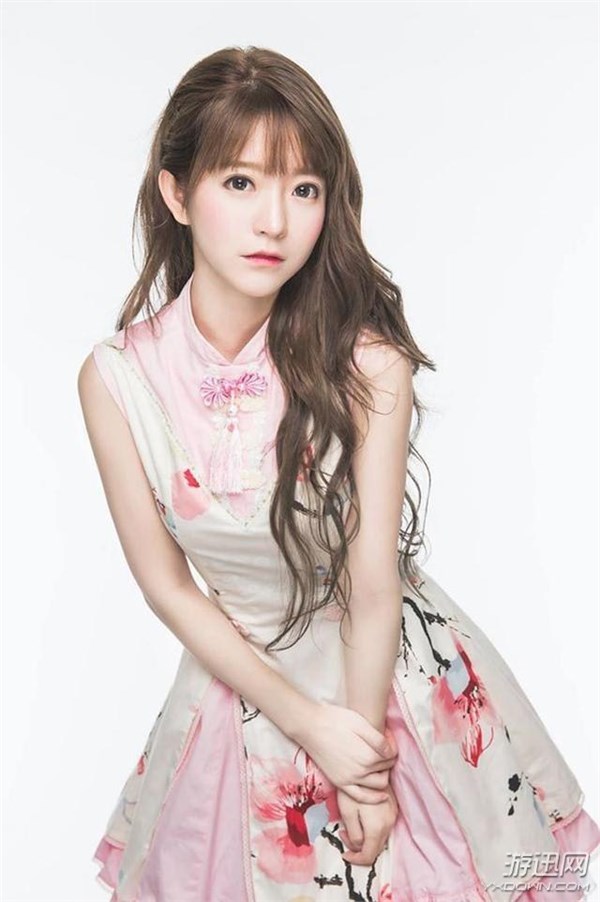 韩国第一美少女yurisa汉服美照 小姐姐街头卖萌求带走