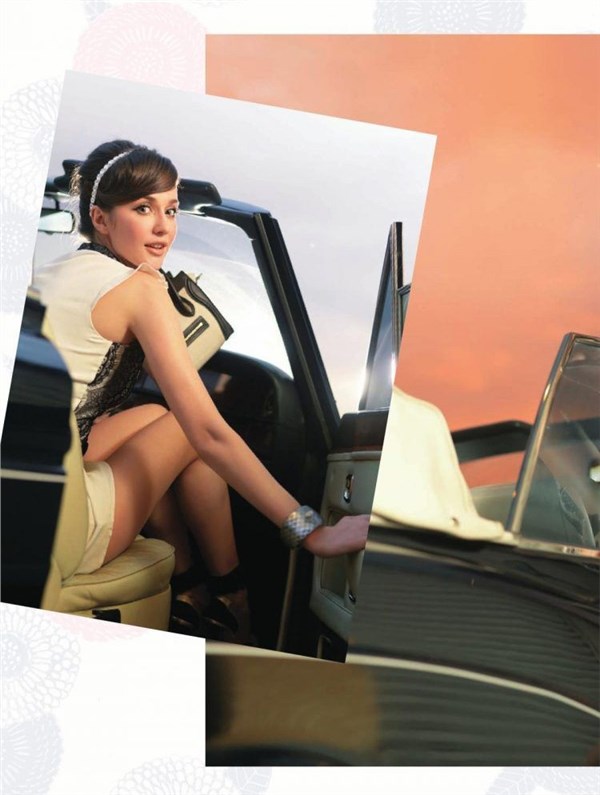 混血名模瑞莎甜美写真欣赏妹纸一笑屏幕都颤抖了