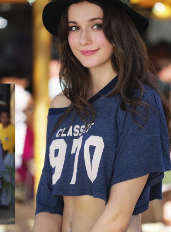 混血名模瑞莎甜美写真欣赏妹纸一笑屏幕都颤抖了