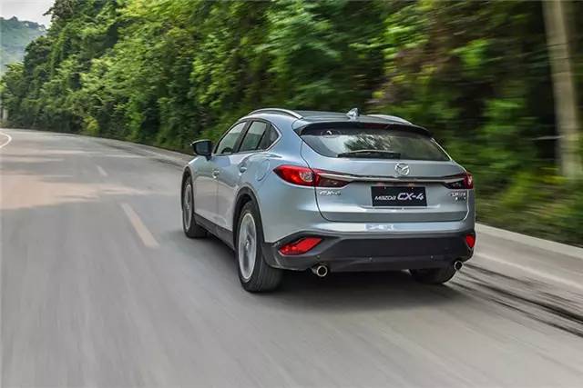 从7万到26万，从MG到奔驰，操控最好的SUV都在这里！