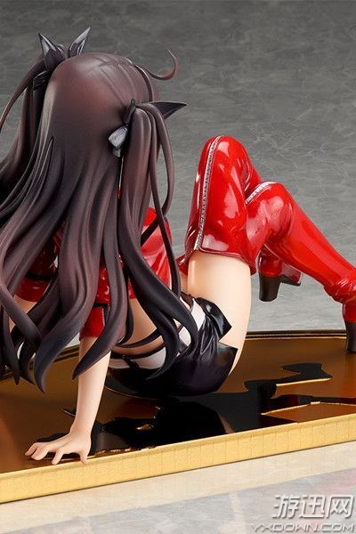 《fate》远坂凛手办推出 萌御姐化身性感"赛车"女郎!