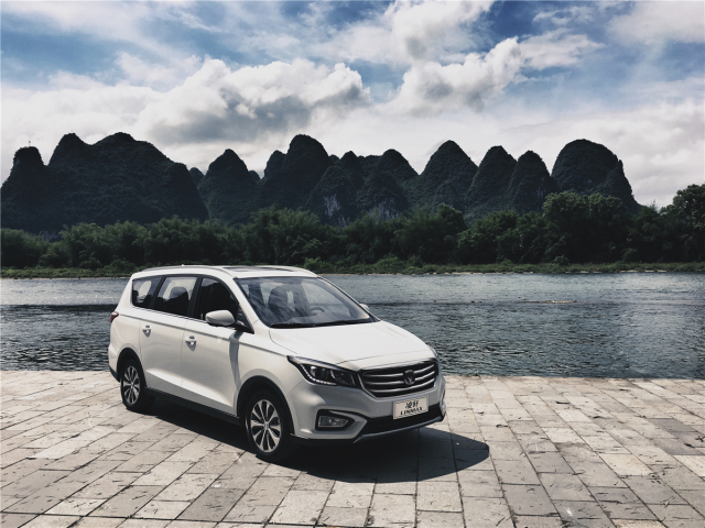 长安凌轩距离“神车”还差些什么