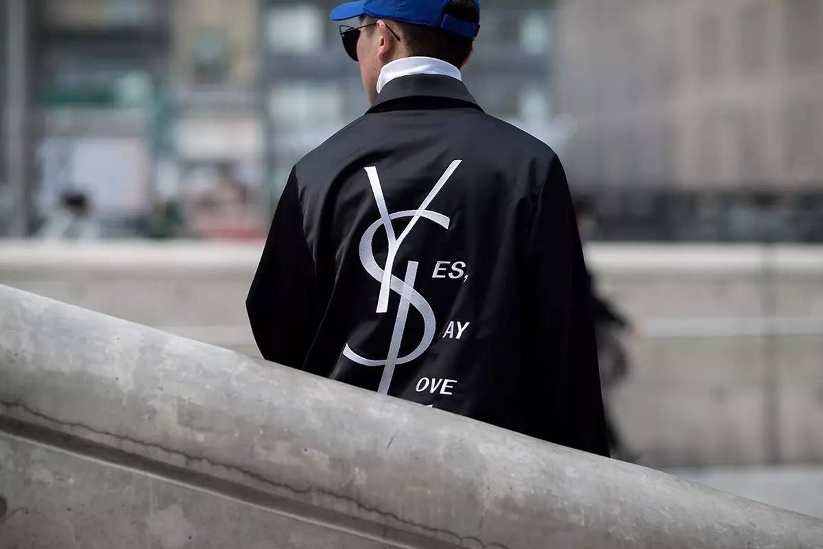 粗糙风 | 买不起supreme,我画一个还不行吗?