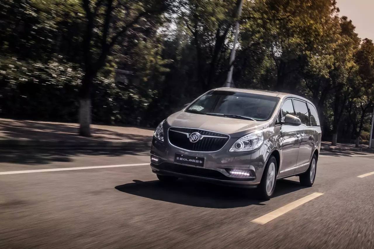 1.8吨的大7座车，100公里只要8个多油，真这么省？