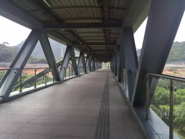 北京地铁次渠南站北京地铁次渠南站开通五年成"最荒凉的地铁站.