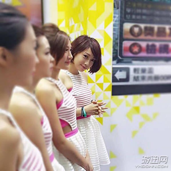 多肉主播马俊怡私房美照长相甜美身材丰满图