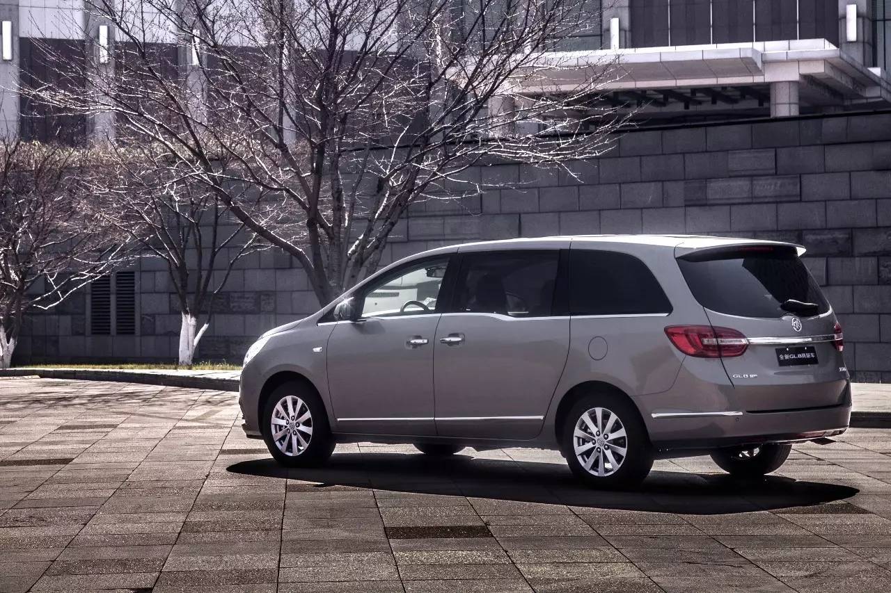 1.8吨的大7座车，100公里只要8个多油，真这么省？